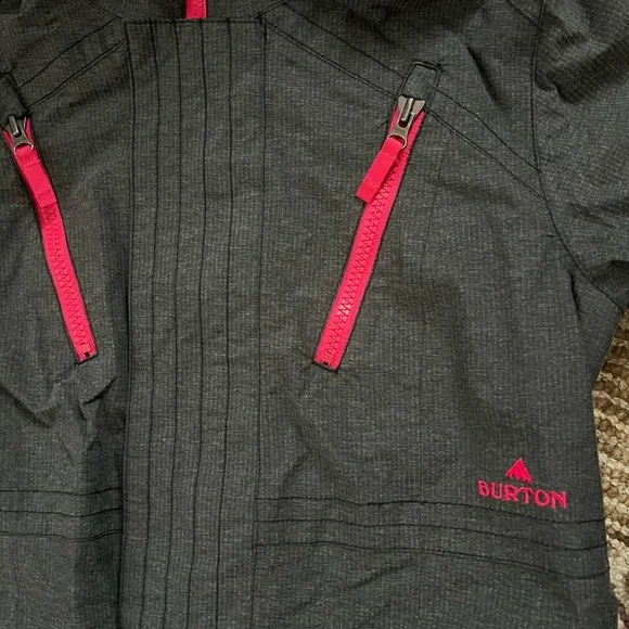 Burton Women’s Charcoal and Pink Ski/Snowboard Coat - Picture 4 of 13